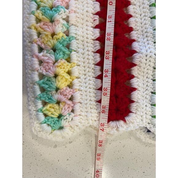 Crocheted Blanket/Throw in Multicolor Hand Made - Picture 7 of 11